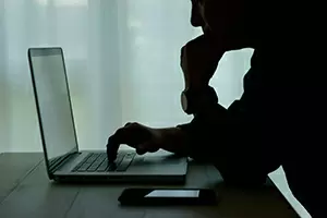 シャドーIT