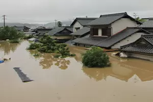 日本の年降水量は世界の約1.4倍、企業は水害リスクをどう捉えるべきか