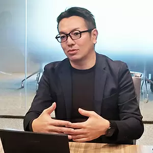 Cloud事業部 Cloud技術統括部 統括部長  崎本 高広 様