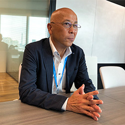 DXデザイン事業部　サービスマネジメントセンター センター長　斎藤 伸雄 様