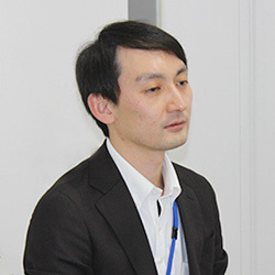 総務部　倉澤 将史 様