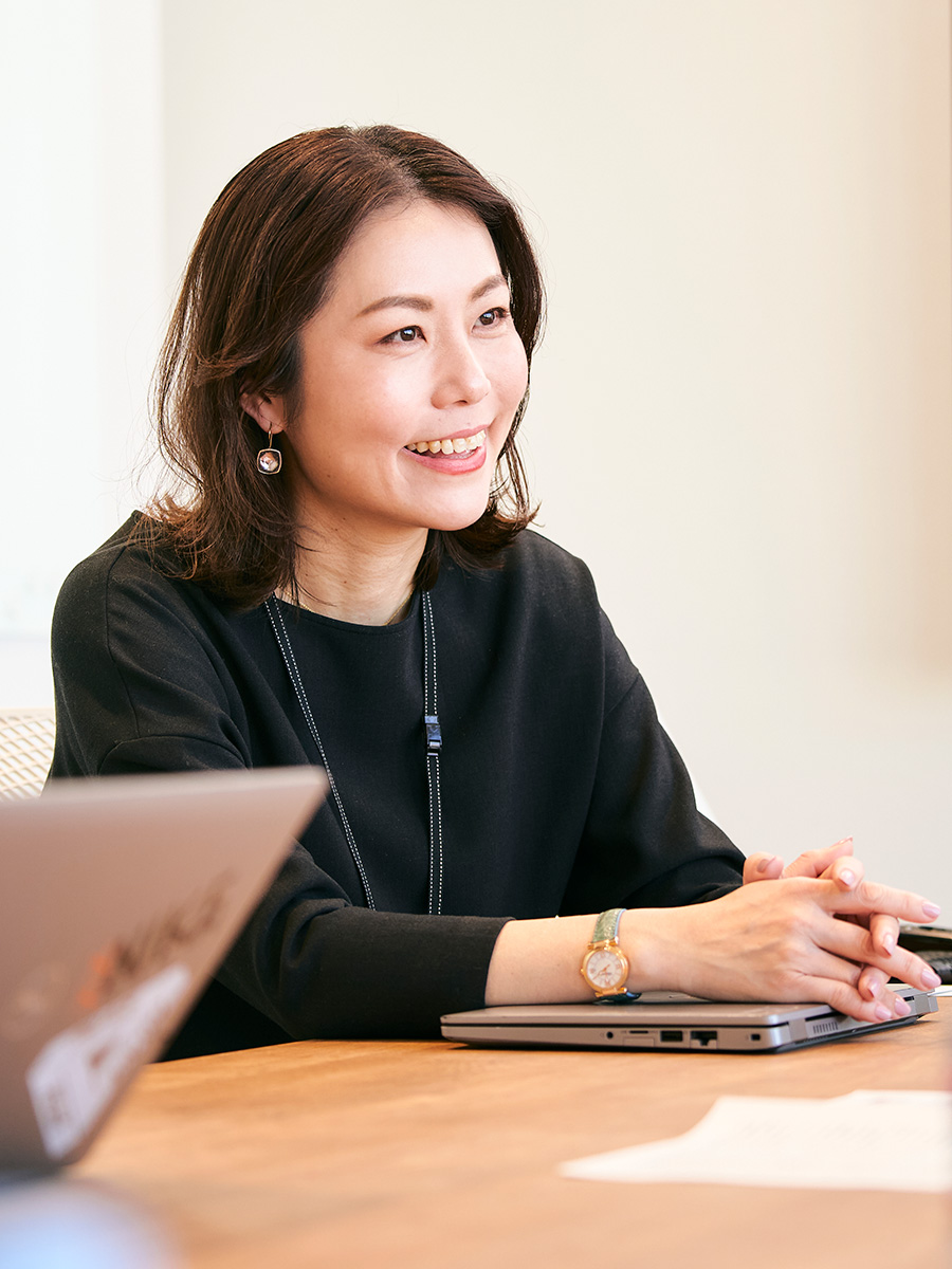 代表社員　山田 理英子 様