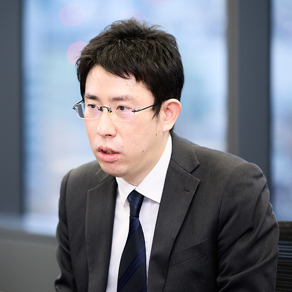 DX推進本部 デジタル化推進部 基盤技術課 専門課長　古屋 晃 様